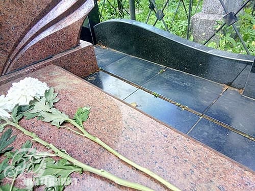 Захоронение ДО реставрации - вид слева